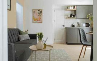 Apartament 2 camere / Blocul Dalles /Afacere la cheie !! 2 camere - Poză 1