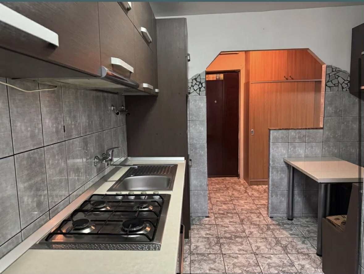 BRASADAS vinde ap 2 cam etaj 4/4 in Carpați 2. - Poză 2