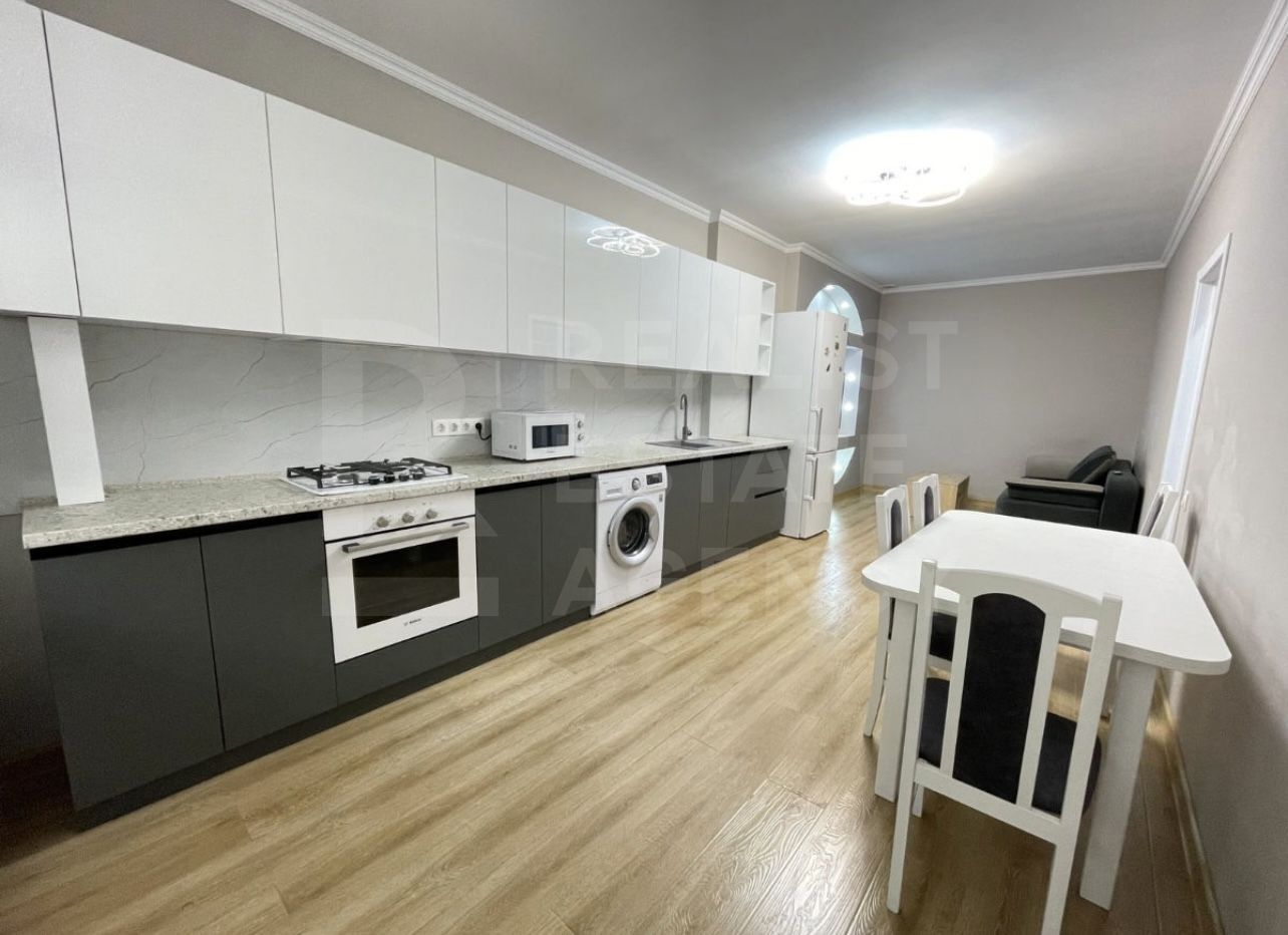 Chirie, apartamnet, 3 camere, str. Avram Iancu, Centru - Poză 3