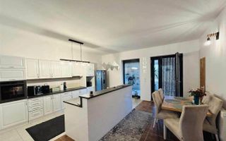 Casă pe un nivel în zonă accesibilă și liniștită + hala in Sura Mare - Poză 1