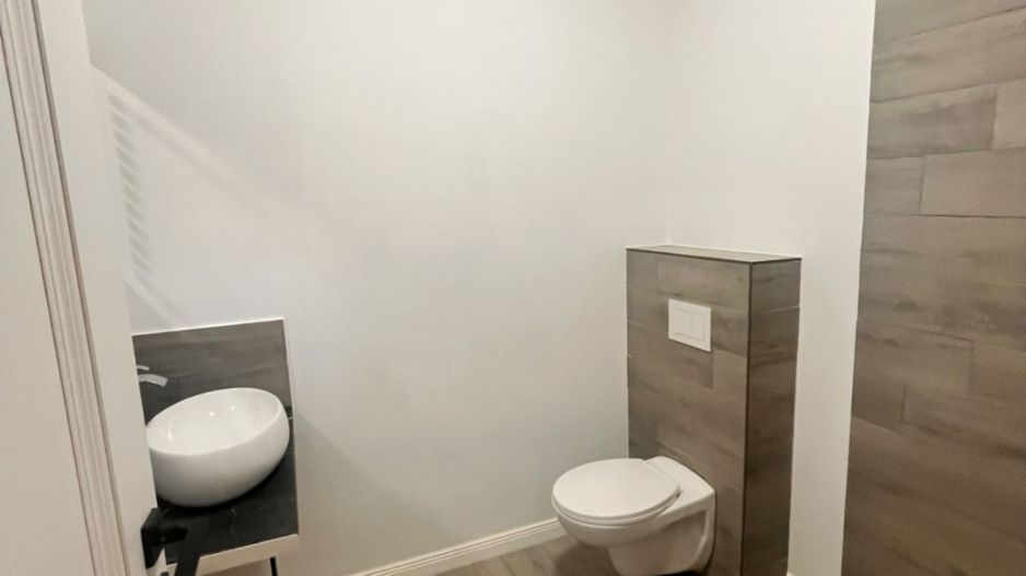 Spații Comerciale de Închiriere | Suceava/Scheia | 400 Euro/luna - Poză 12