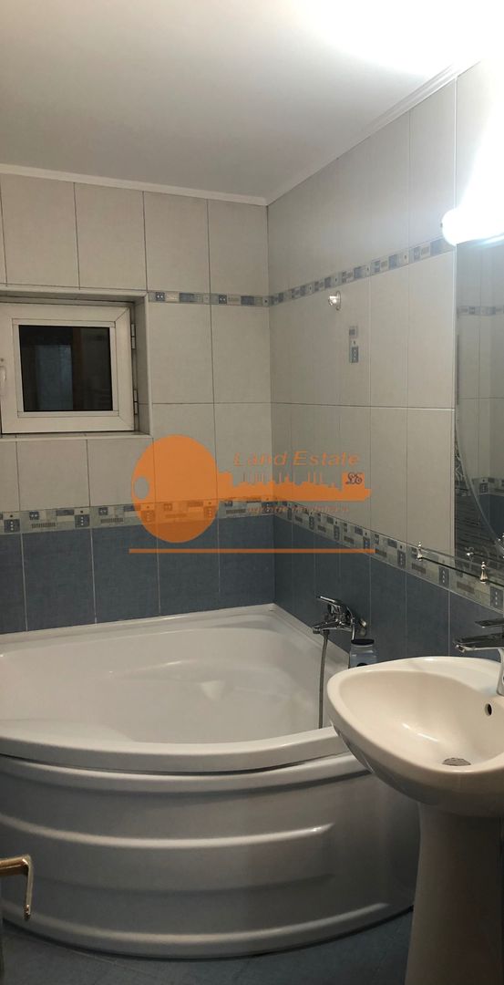 Apartament 3 camere decomandat, zona 13 Septembrie - Poză 3