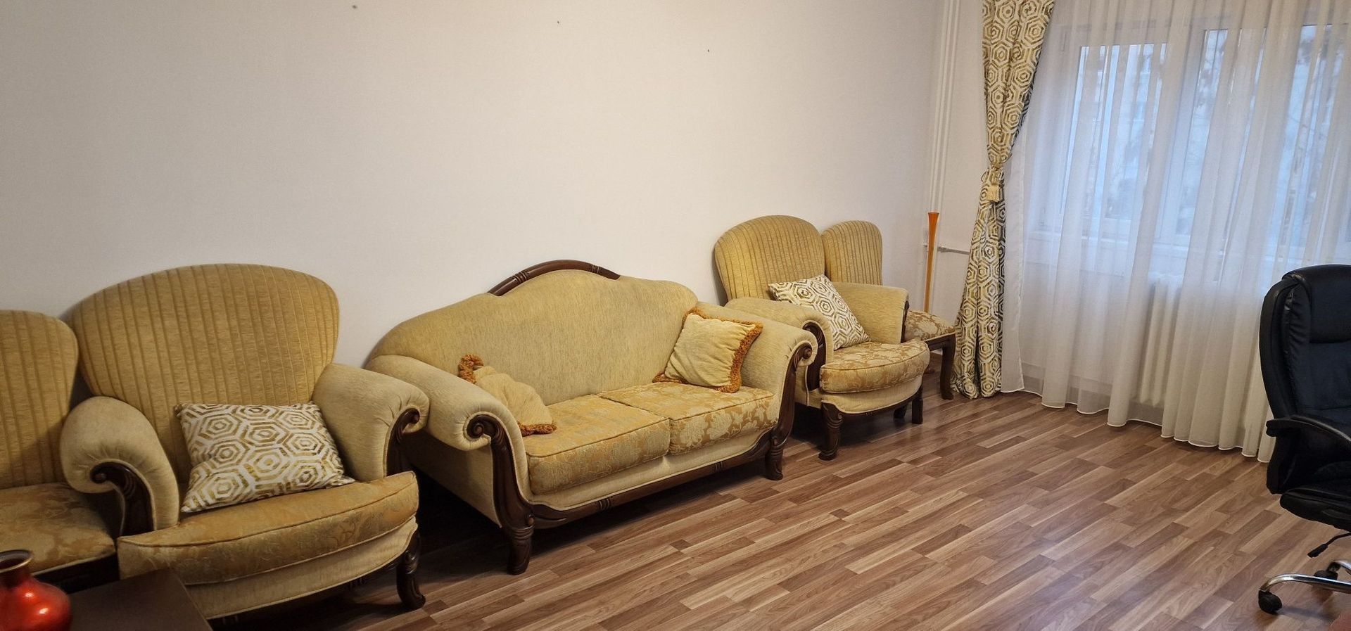 AP. 2 CAMERE TIMPURI NOI, BUCATARIE INCHISA, MOBILAT, METROU 7 MINUTE - Poză 1