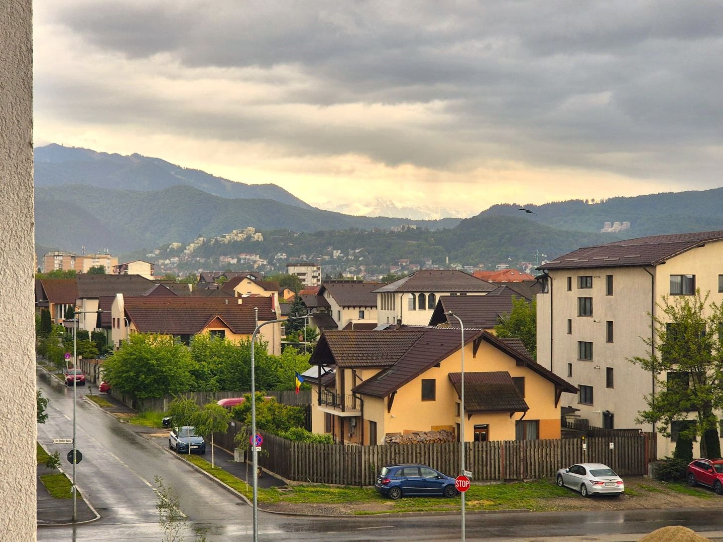 Apartament decomandat la prima inchiriere, ideal pentru un cuplu. - Poză 2