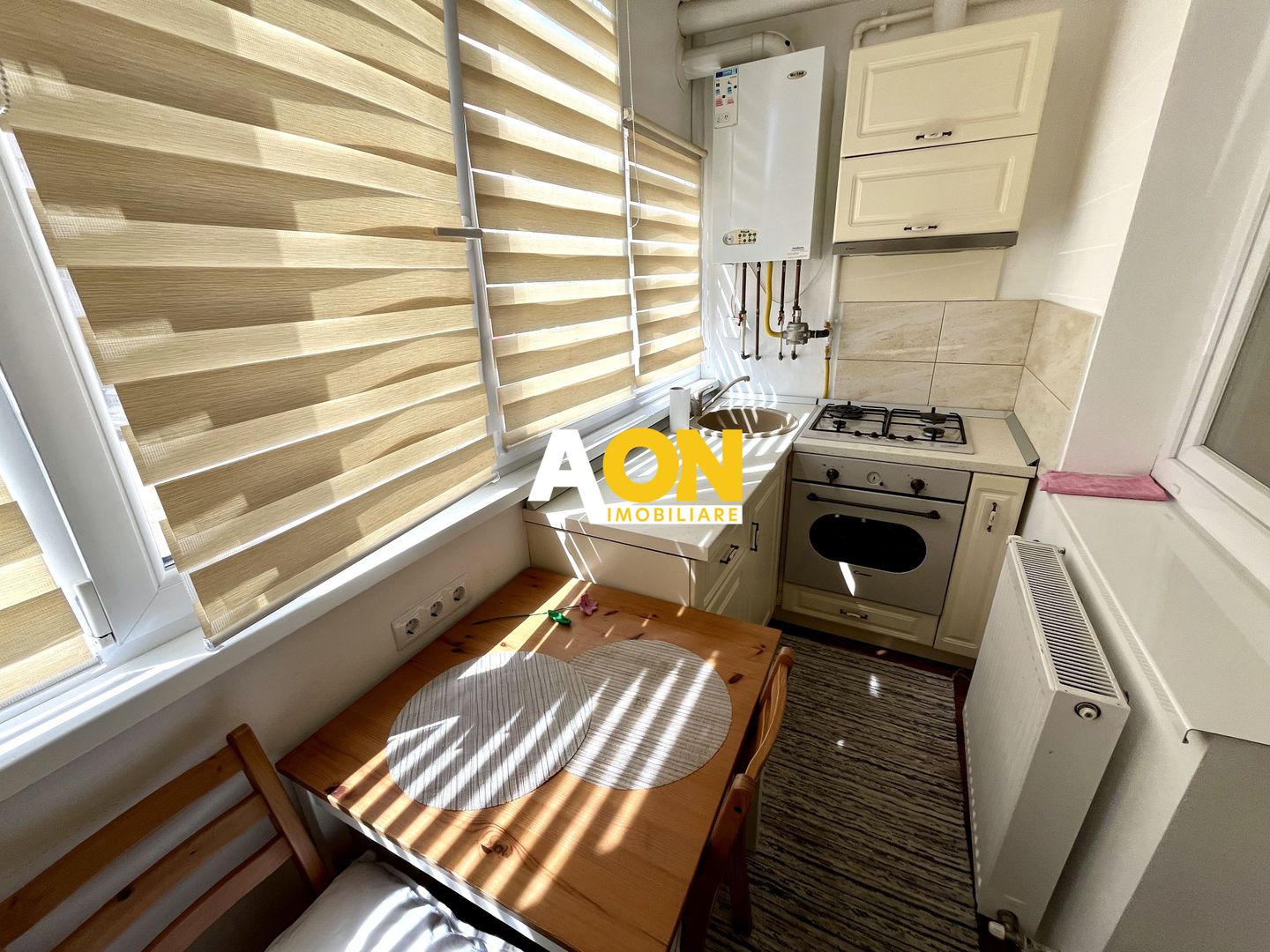Apartament cu 2 Camere, Bloc Nou, Zonă Ultracentrală - Poză 5