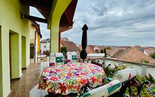 Casa individuala - 7 camere, 278 mp utili - Strand - Poză 45