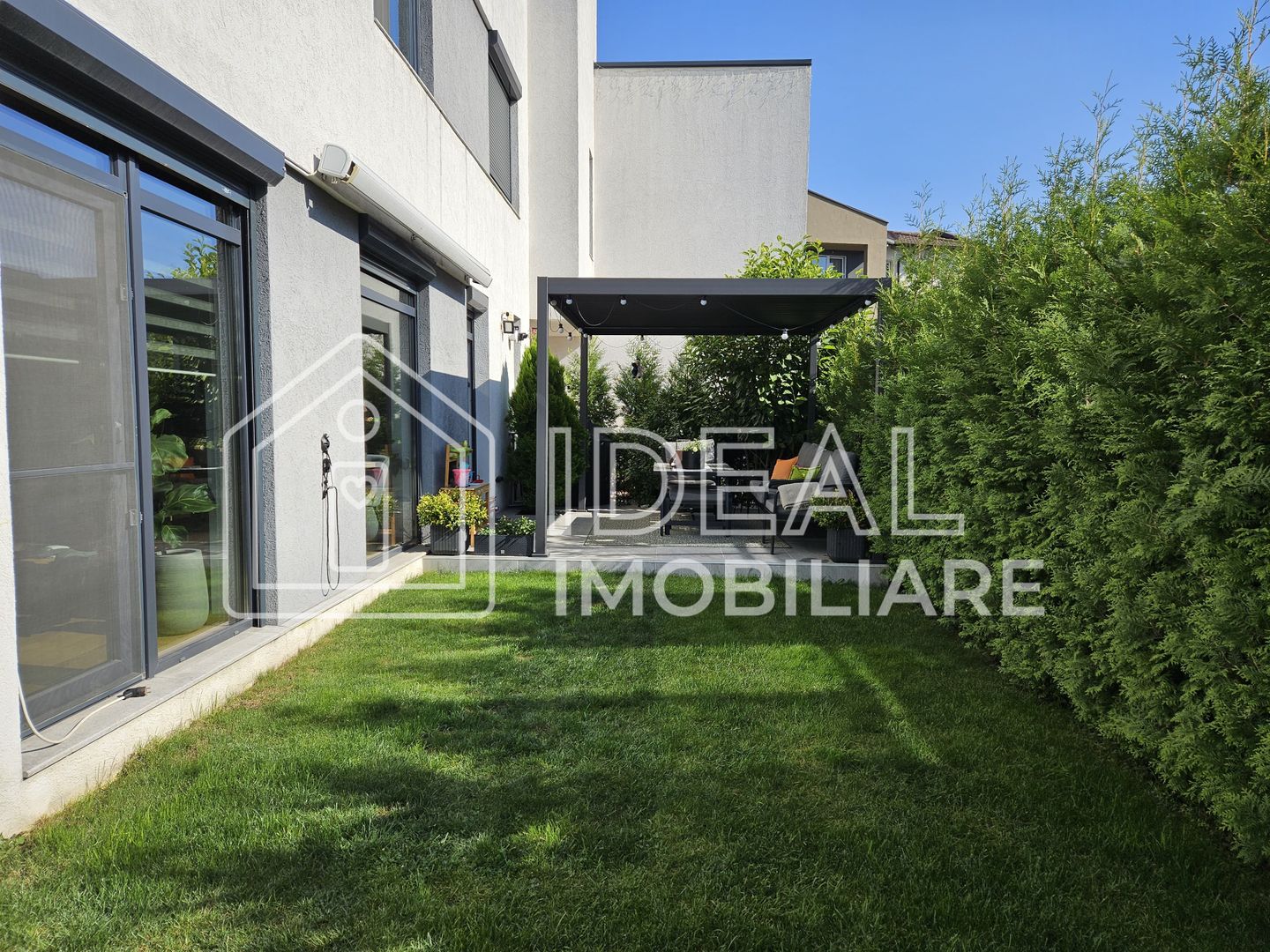 Casa Moderna cu 4 camere si terasa, zona Pictor Brana, Selimbar - Poză 5