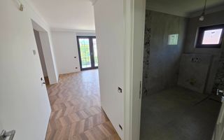 Casă nouă, impozantă,  6 camere, 1346 mp teren, Bărăbanț - Poză 29