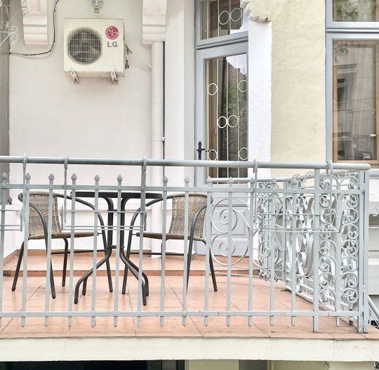 Apartament in vila / 4 camere decomandat / Gradina Icoanei / Dacia - Poză 4