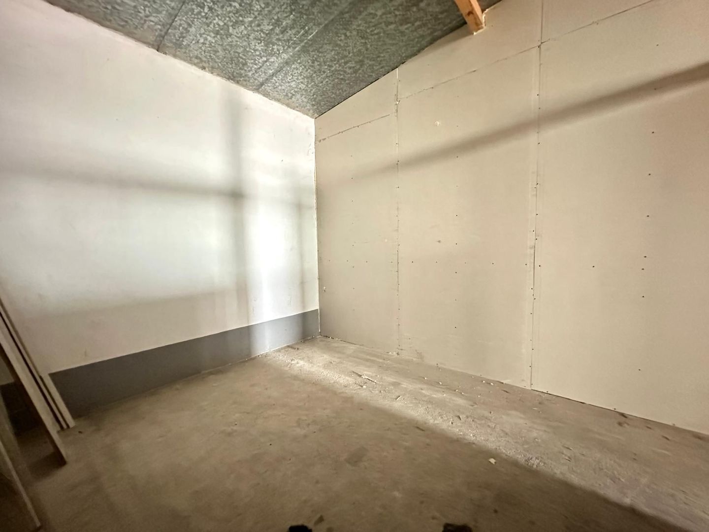 Spațiu depozitare 80 mp | Curent trifazic | Triaj - Poză 6