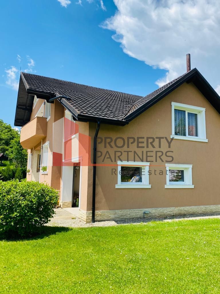 Vila de locuit in Bran/Predelut cu panorama superba. - Poză 3