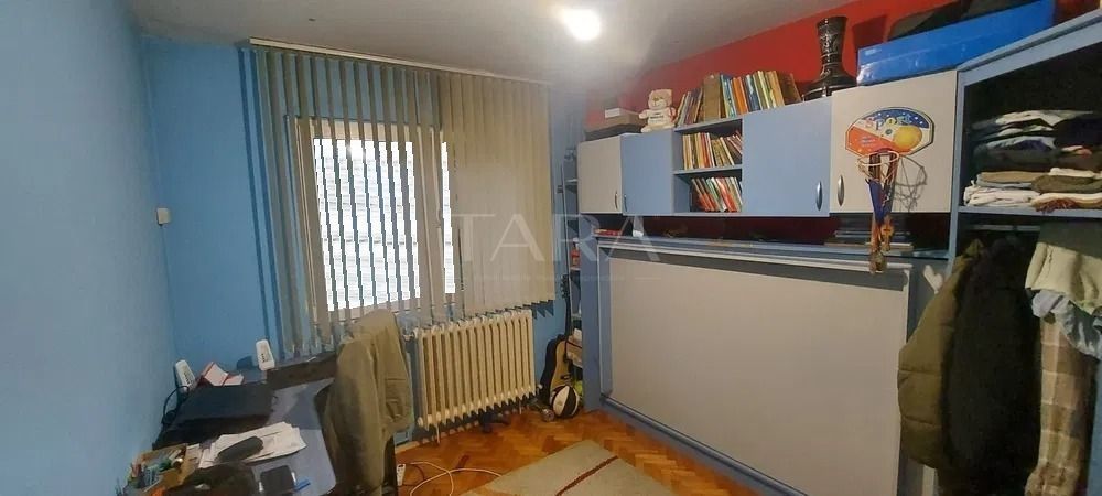 Vand apartament cu 3 camere Grigorescu - Poză 2