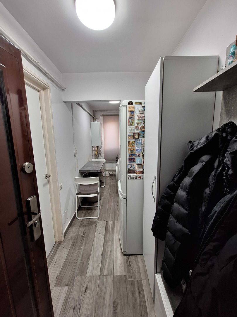 de vanzare Apartament 2 camere Lujerului - Poză 2