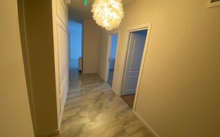 Spatiu comercial de inchiriat | Zona Ultracentrala- acces direct - Poză 4