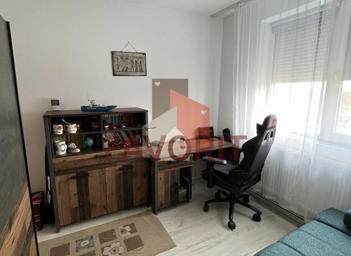 Centrala proprie. Complet renovat. Mobilat si utilat. - Poză 9