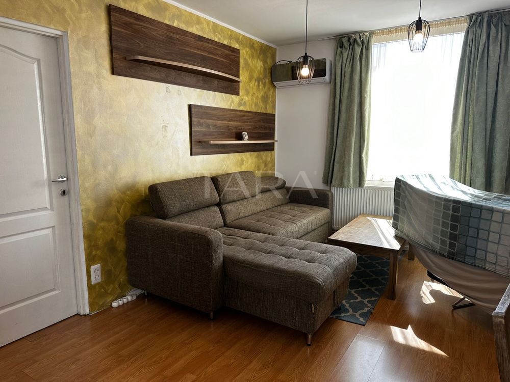 Apartament cu 3 camere, dispus pe două niveluri – zona Bulgaria - Poză 1