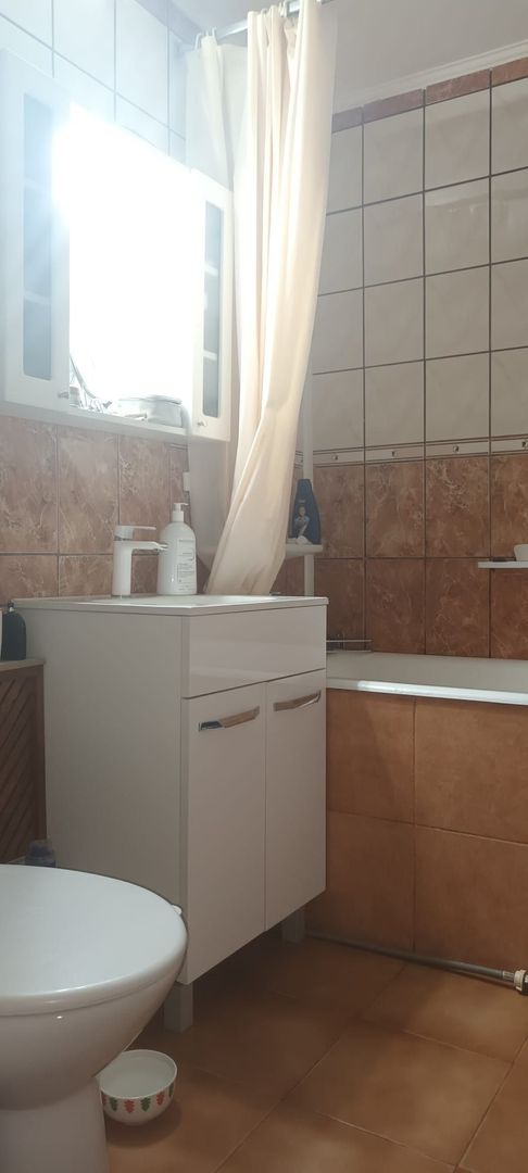 apartament două camere zona Piața Gorjului - Poză 3