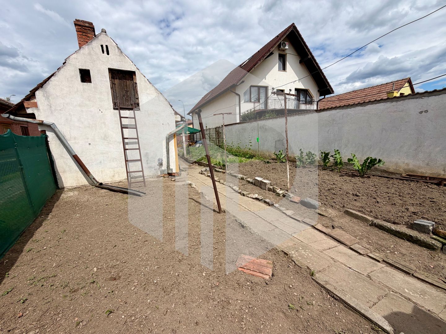 Casa+teren-Str. Kogălniceanu, Piață Cluj- 313 mp teren - Poză 8