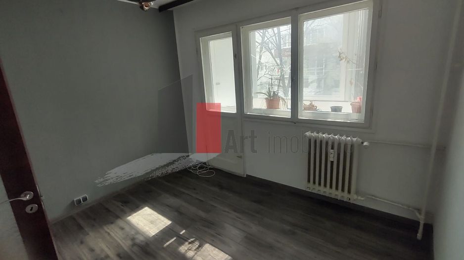 Vânzare apartament 4 camere semidecomandat Emil Racoviță - Spiru Haret - Poză 7