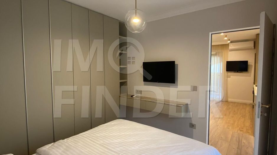 Vanzare 2 camere la cheie, zona Teatru National, 46 mp+ 43 mp gradina - Poză 6