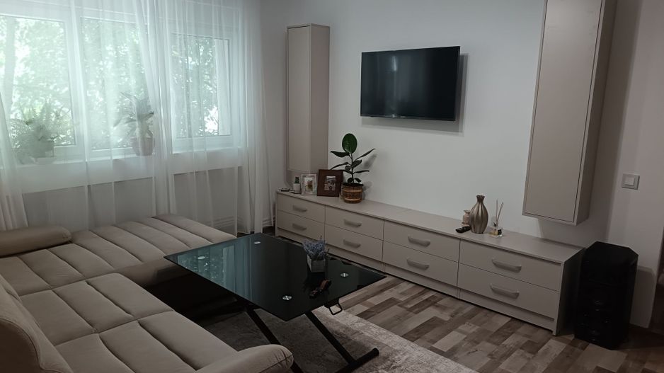 BRASADAS vinde ap 2 cam etaj 3/4 Micro 16 LIDL. - Poză 1
