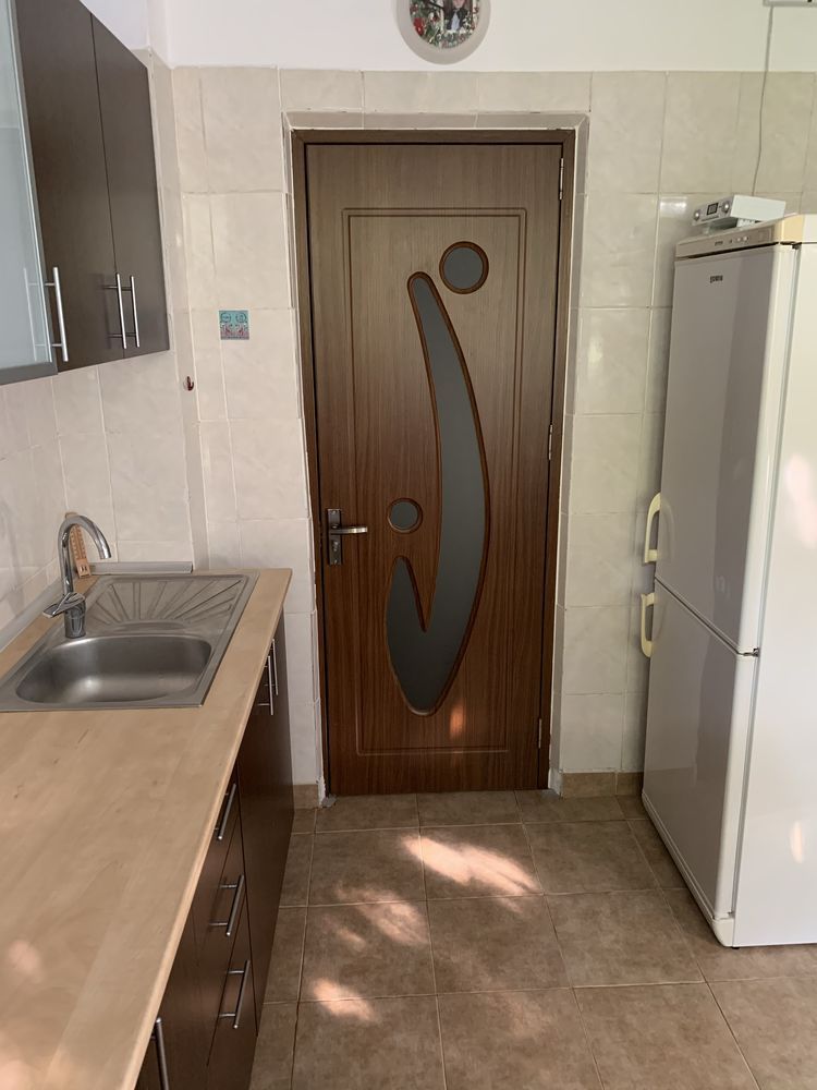 Închiriere 2 camere Titan, aproape de metrou, parcare inclusă - Poză 7