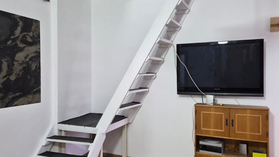 De vânzare apartament cu studio muzica si atelier în pod, Mall Vitan - Poză 2