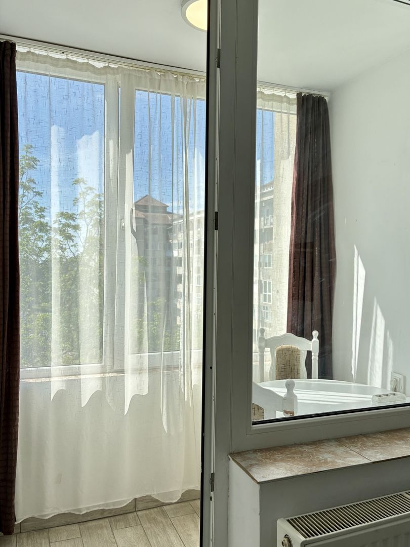 Apartament 1 camera Aluminei, Rogerius Oradea - Poză 2