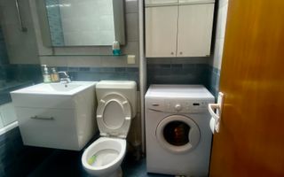 Apartament spatios, trei camere, Lujerului - Poză 8