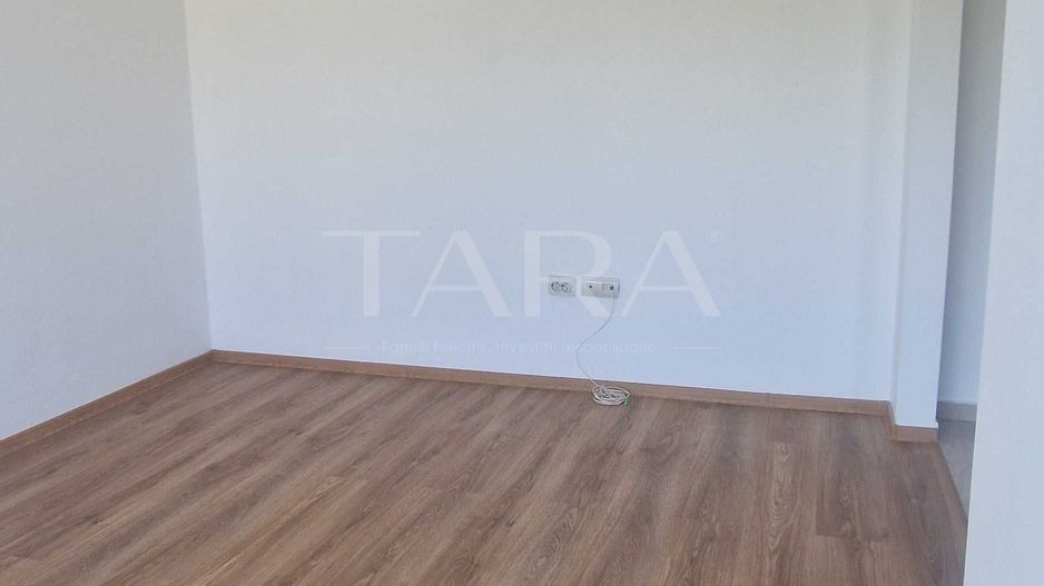 Apartament 2 camere, parcare 2 balcoane - zona Eroilor, Florești - Poză 4