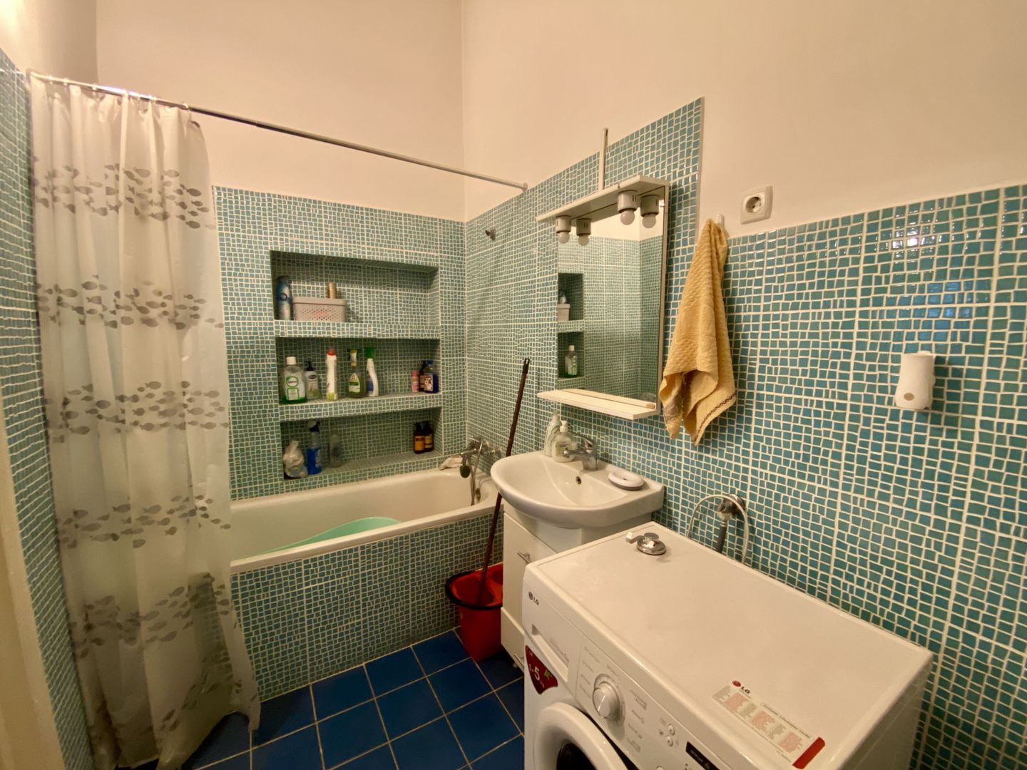 Apartament 2 Camere. Centrala. Curte comuna. Zona Sinaia, COMISION 0% - Poză 5