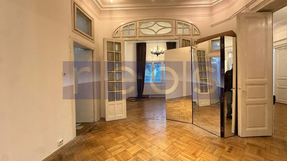 VILA 7 CAMERE | ULTRACENTRAL | 180MP | IDEAL SHOWROOM | SPATIU BIROU | - Poză 2