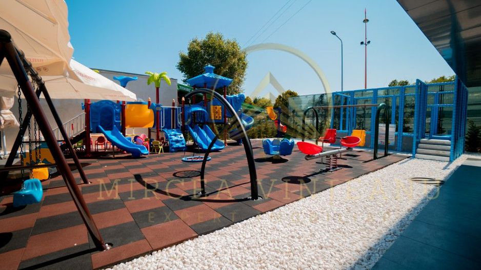 Stațiunea Mamaia  - Vanzare Hotel Dunarea amplasat la 100m de malul marii - Poză 39