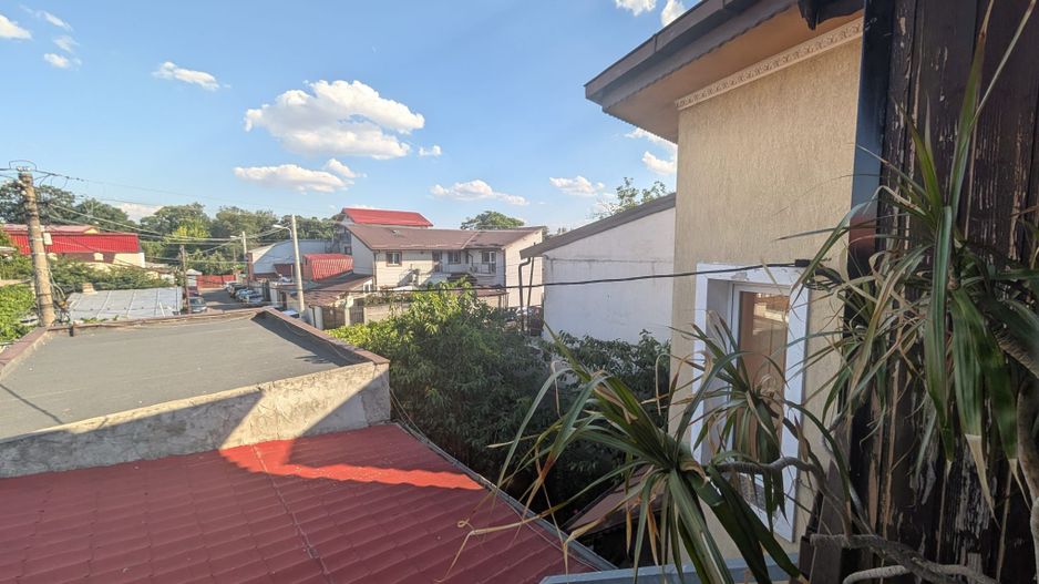 Vila spațioasă 6 camere cu teren generos – Ferentari – Preț excelent! - Poză 2