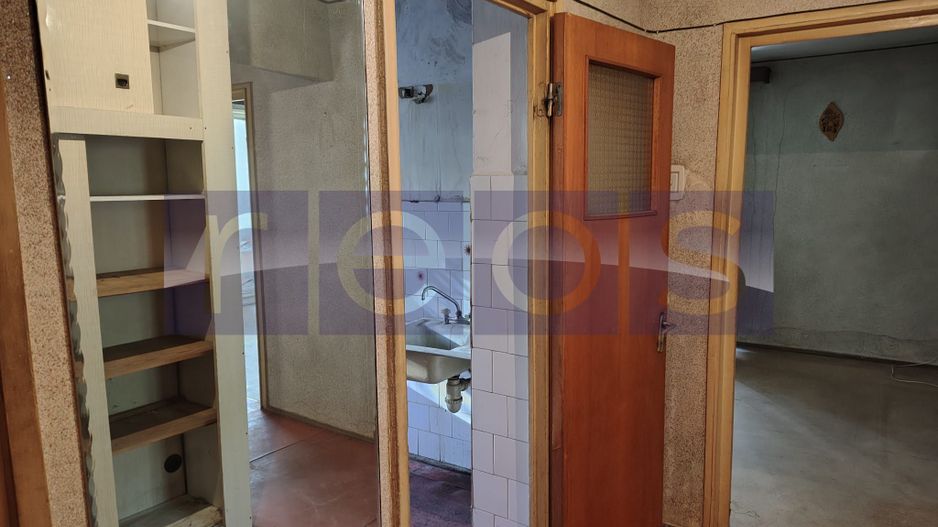 De vanzare apartament decomandat 4 camere zona Apsului - Militari - Poză 6