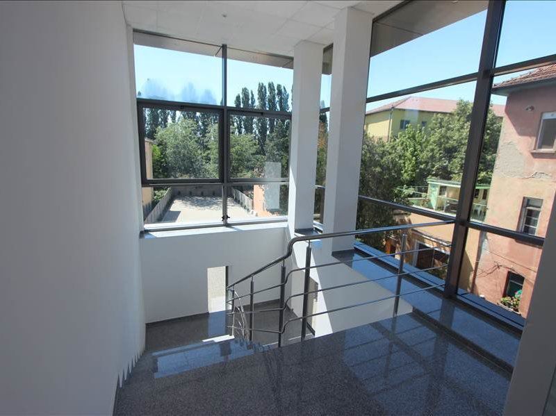 Birouri luxoase in zona centrala - Poză 15