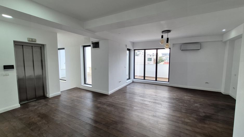 Apartament premium 2 camere 76,70 mp utili + terasa 17,50 mp Polona comision 0% - Poză 1