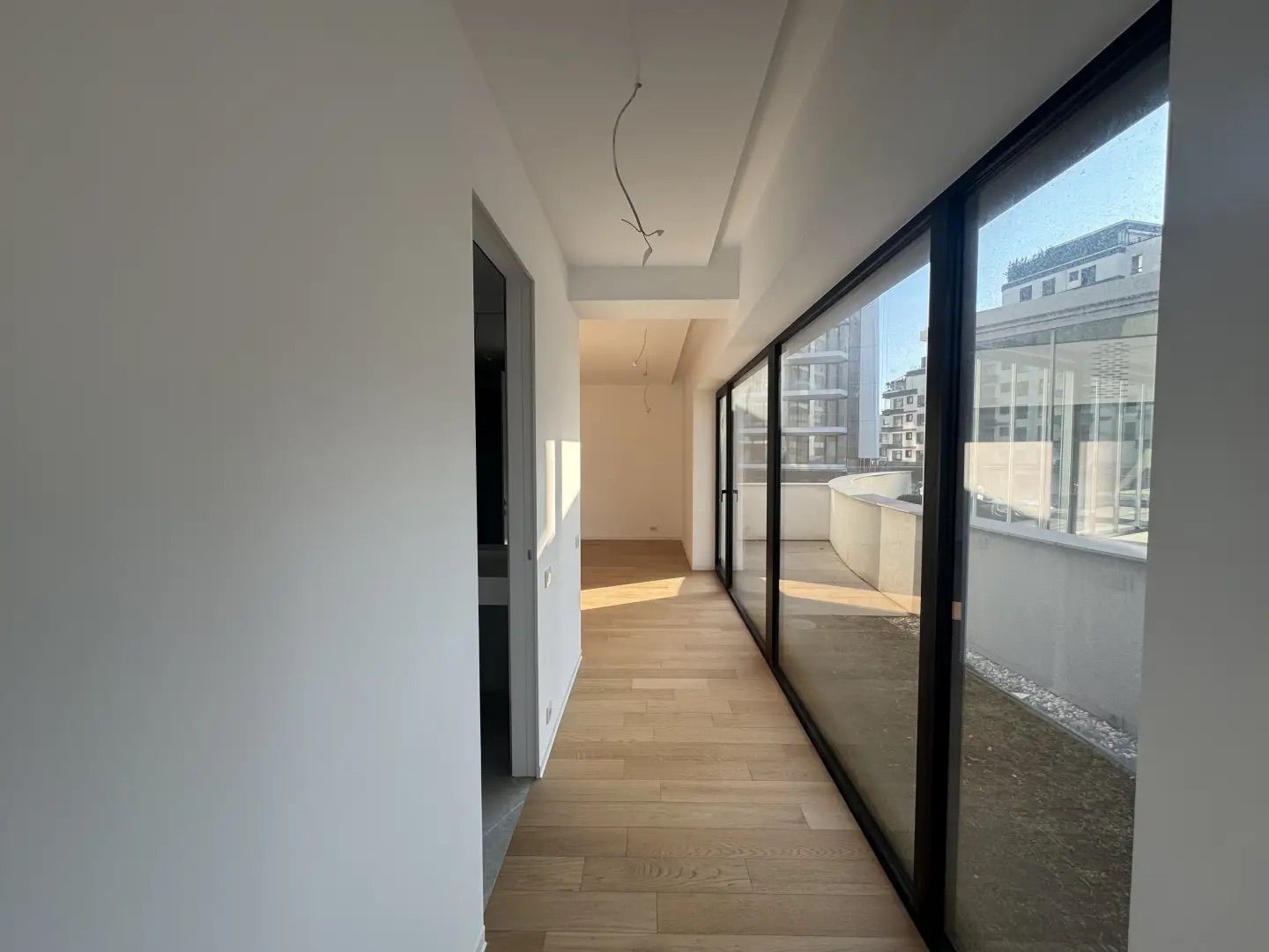 Apartament 2 camere cu gradina - One Lake Club - Poză 4