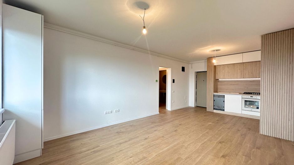 Apartament tip studio cu bucătăria mobilată zona Coresi Brasov - Poză 9