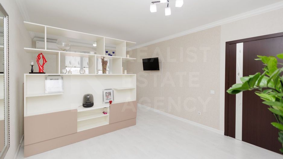 Vânzare, apartament, 2 camere + living, strada Alba Iulia, Buiucani - Poză 8