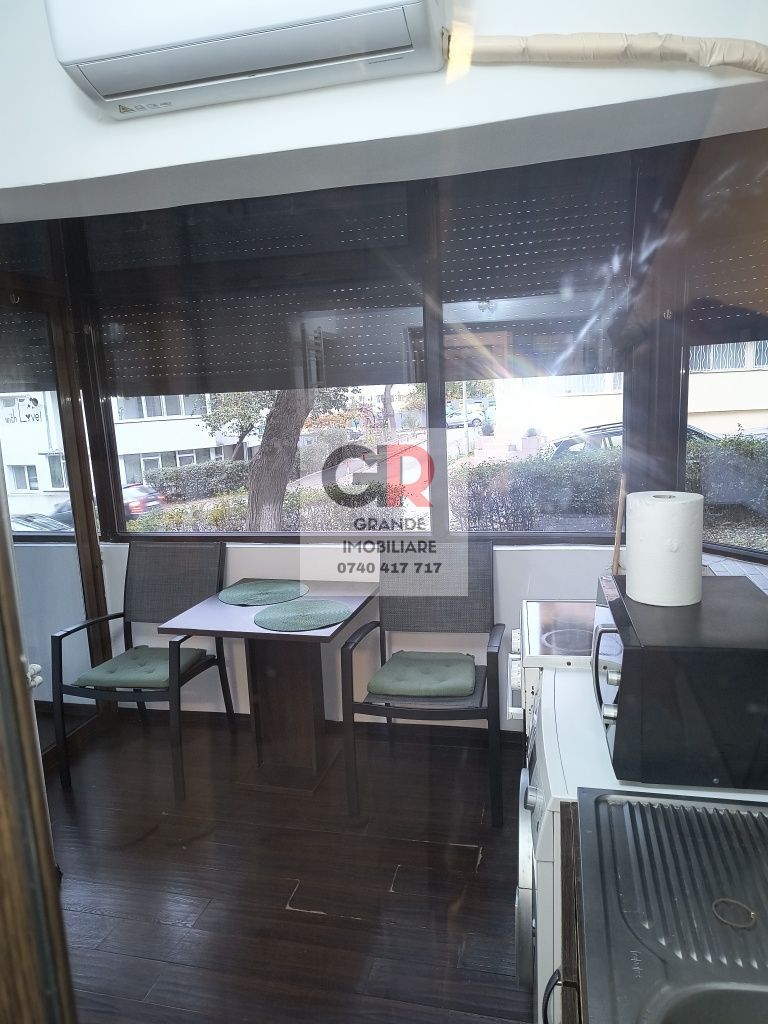 Str Victoriei - garsonieră de vânzare 46 mp - Poză 1