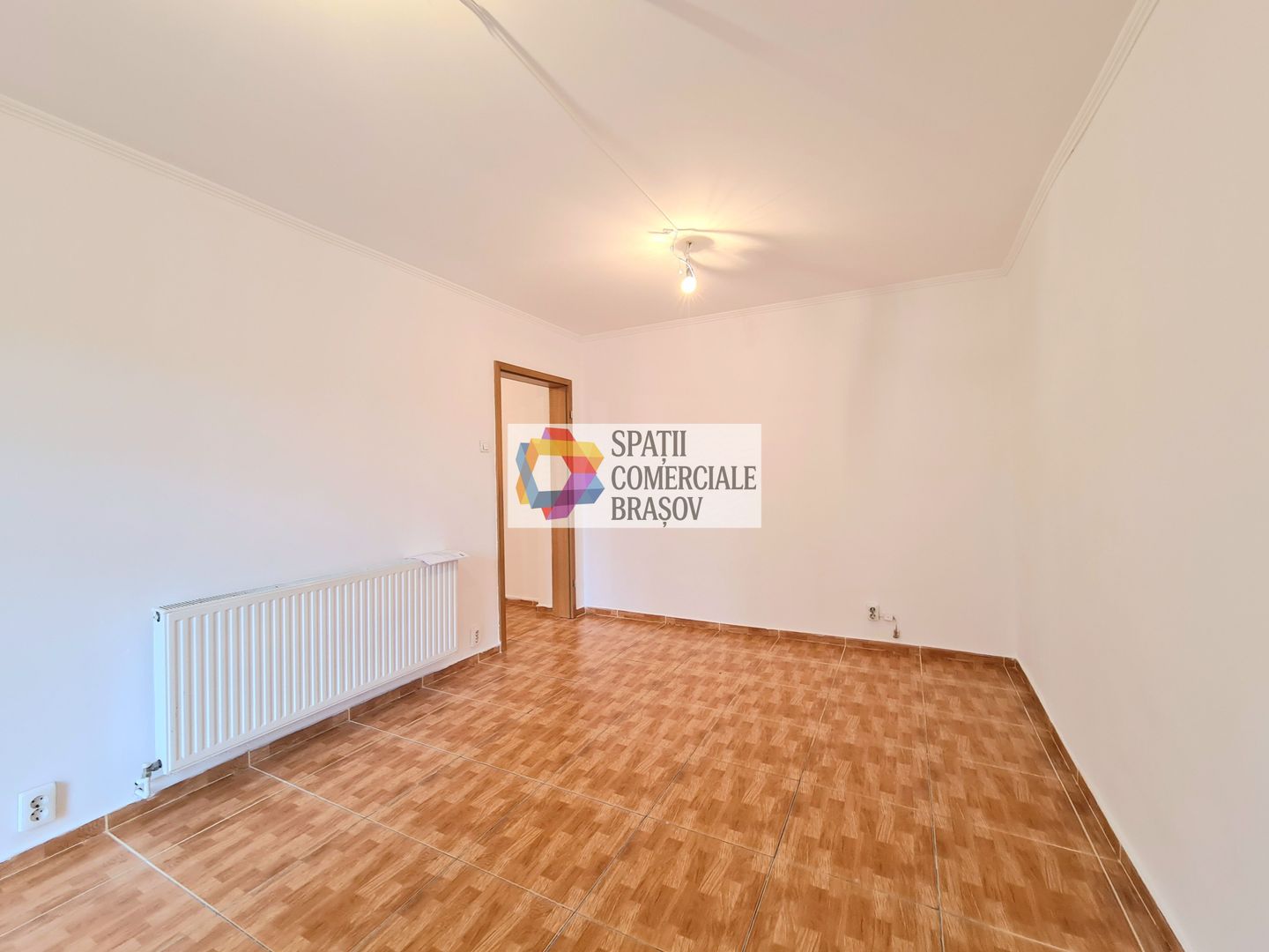 Spatiu comercial de închiriat Brașov - 52 mp # spatii-comerciale-brasov.ro - Poză 3