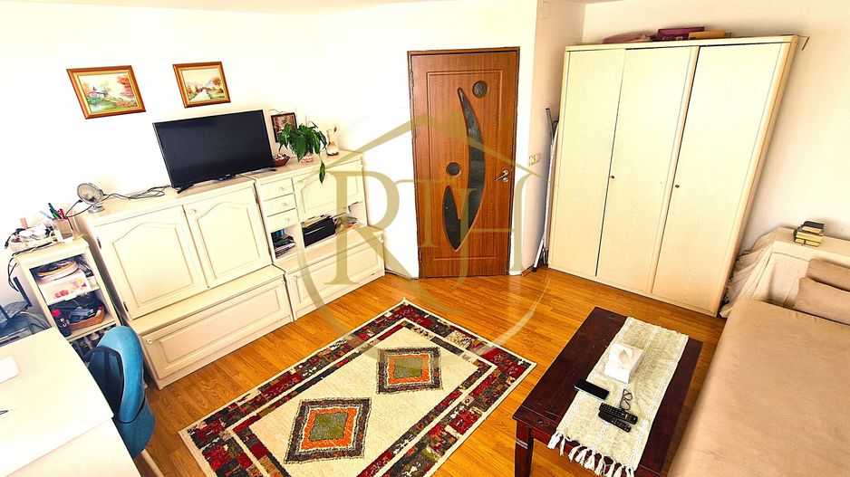 Vand apartament 2 camere,zona linistita cu mult spatiu verde ,0 Comision - Poză 3