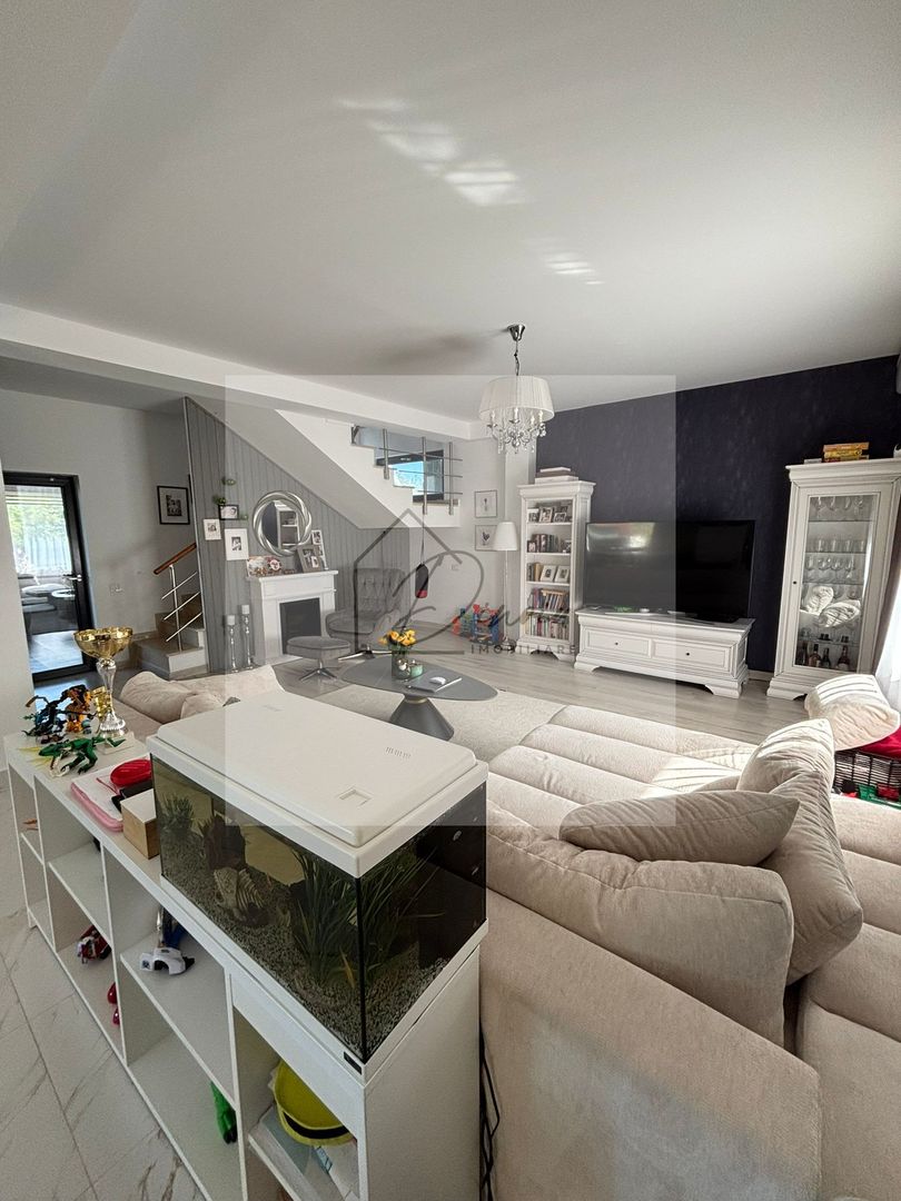 Vila PREMIUM de vanzare in Tunari - langa Biserica I COMISION 0% - Poză 7