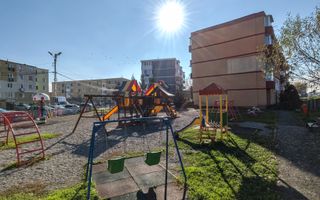 Apartament 3 camere decomandat 67 mp - Poză 7