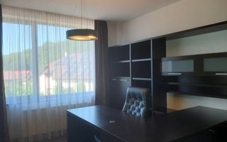 Vilă de lux cu vedere spectaculoasă spre Tâmpa  Green Valley zona Noua - Poză 8