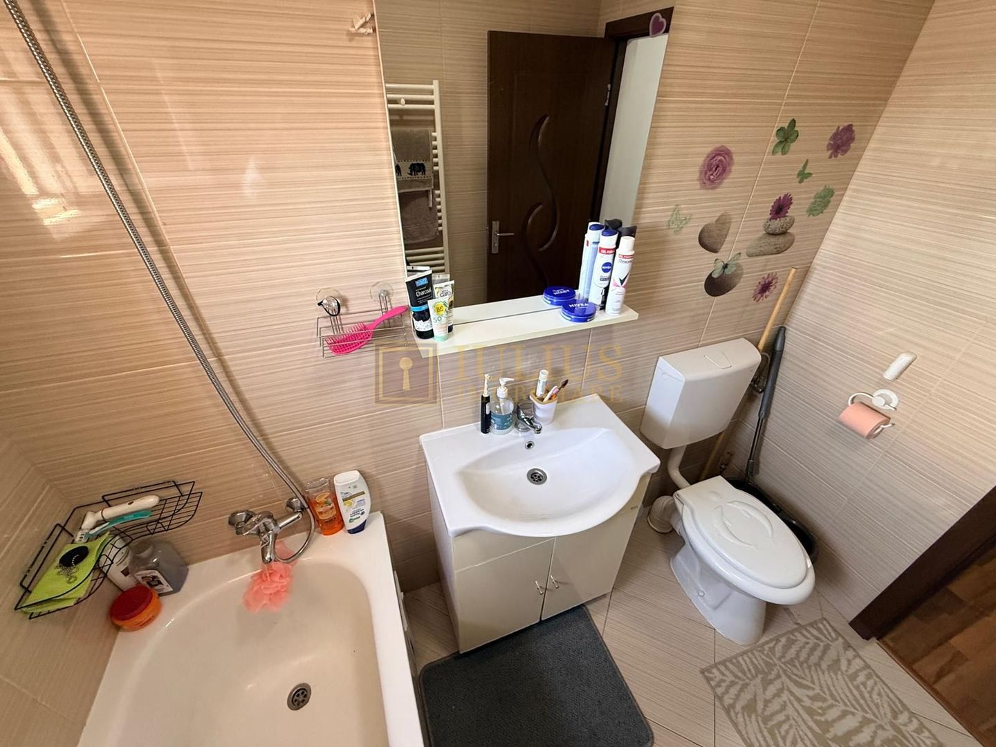 2 camere| Lipovei| zona frumoasa| centrala proprie, clima| pet friendly (pisic) - Poză 5