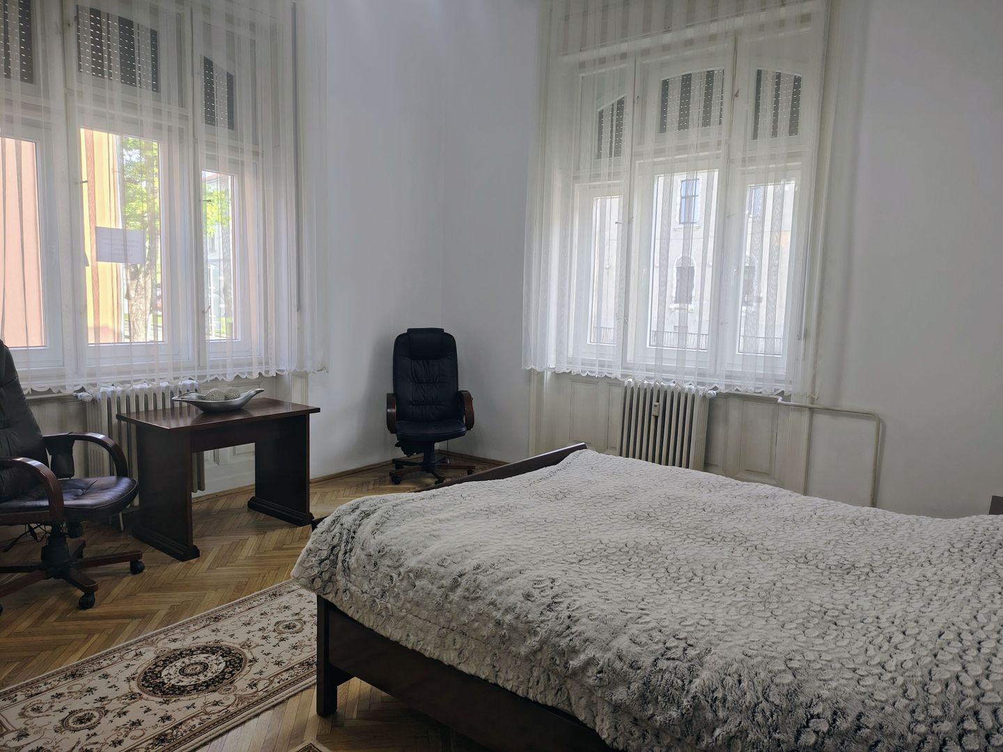 Apartament 2 camere Parc Traian , 400 E neg. Comision 50% - Poză 5