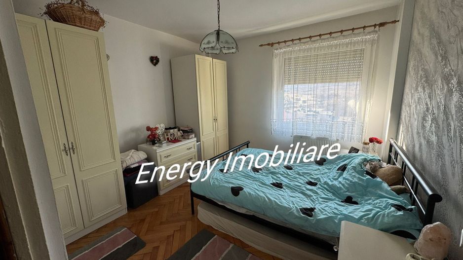 De vânzare apartament cu 3 camere în cartierul Tudor (Corina) - Poză 6