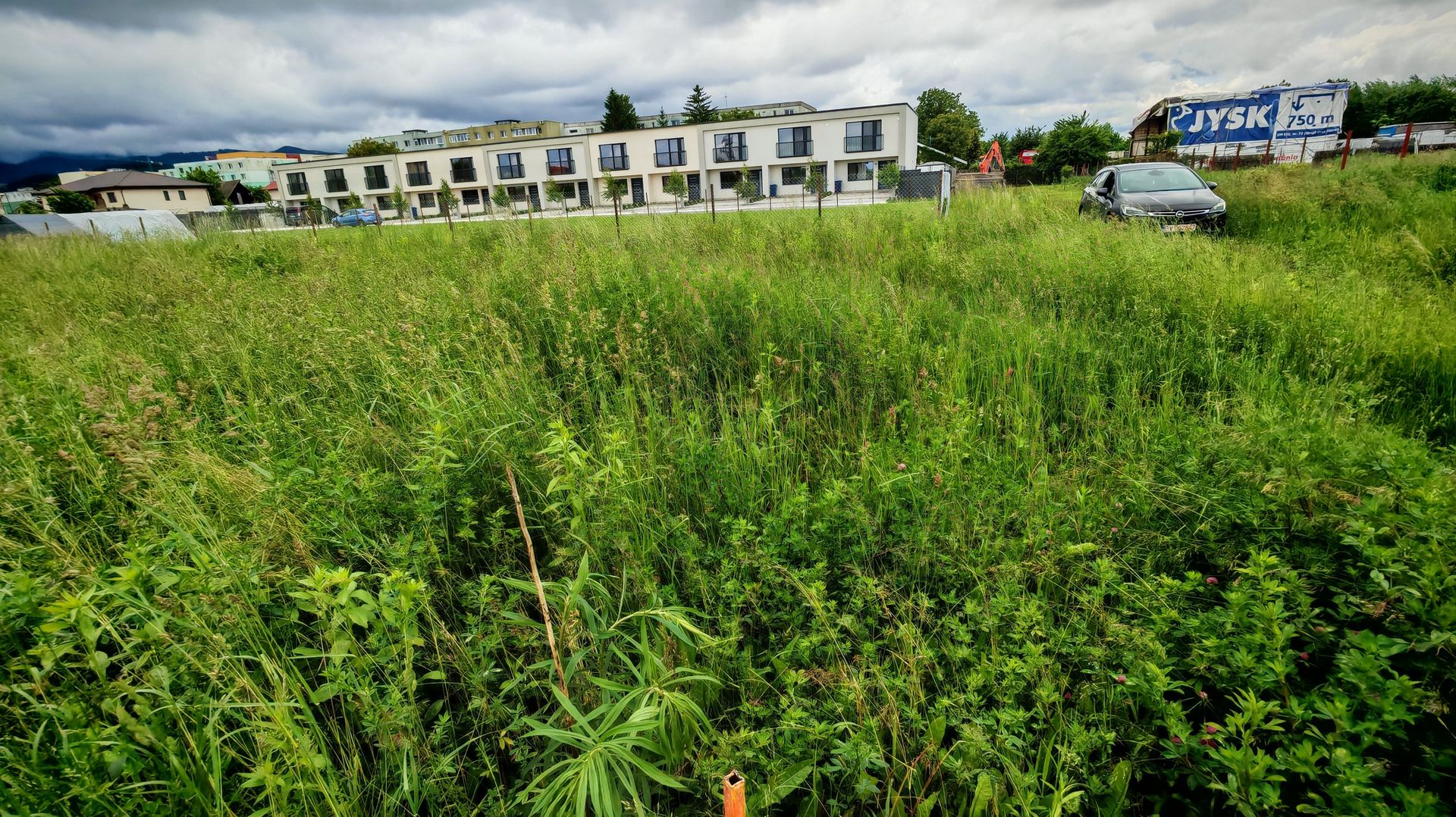 BARTOLOMEU,intravilan,intre case,suprafata de 774 mp,constructii P+2 - Poză 3